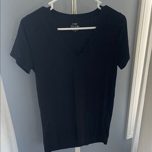 J. Crew Elegant Black Short Sleeve Tee